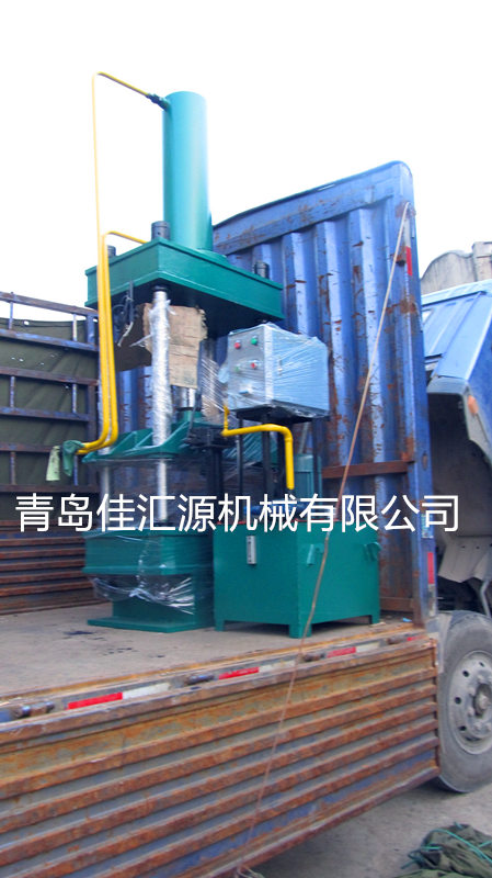 100吨四柱液压机-100吨压力机